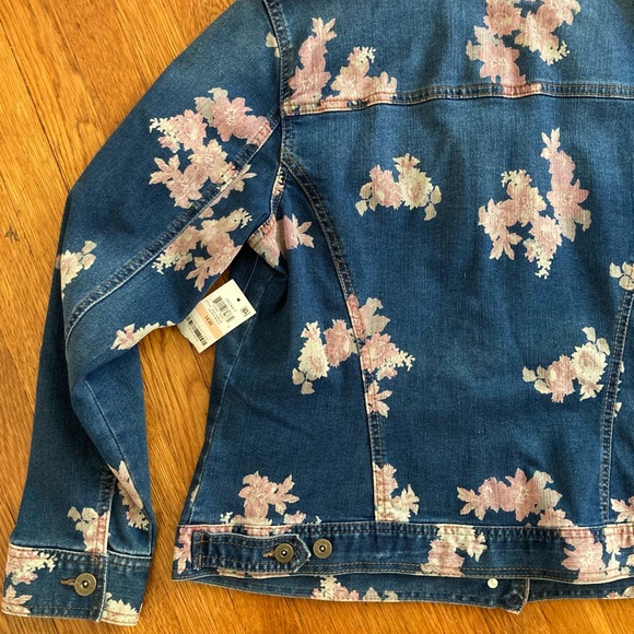 Floral denim jacket - Picture 12 of 12